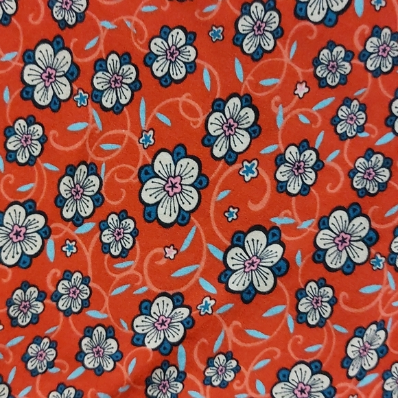 Demin and Flower, medium flowered casual shirt - Picture 2 of 2